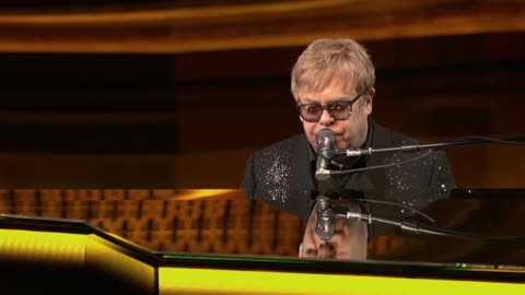 Goodbye Yellow Brick Road - Elton John (live)