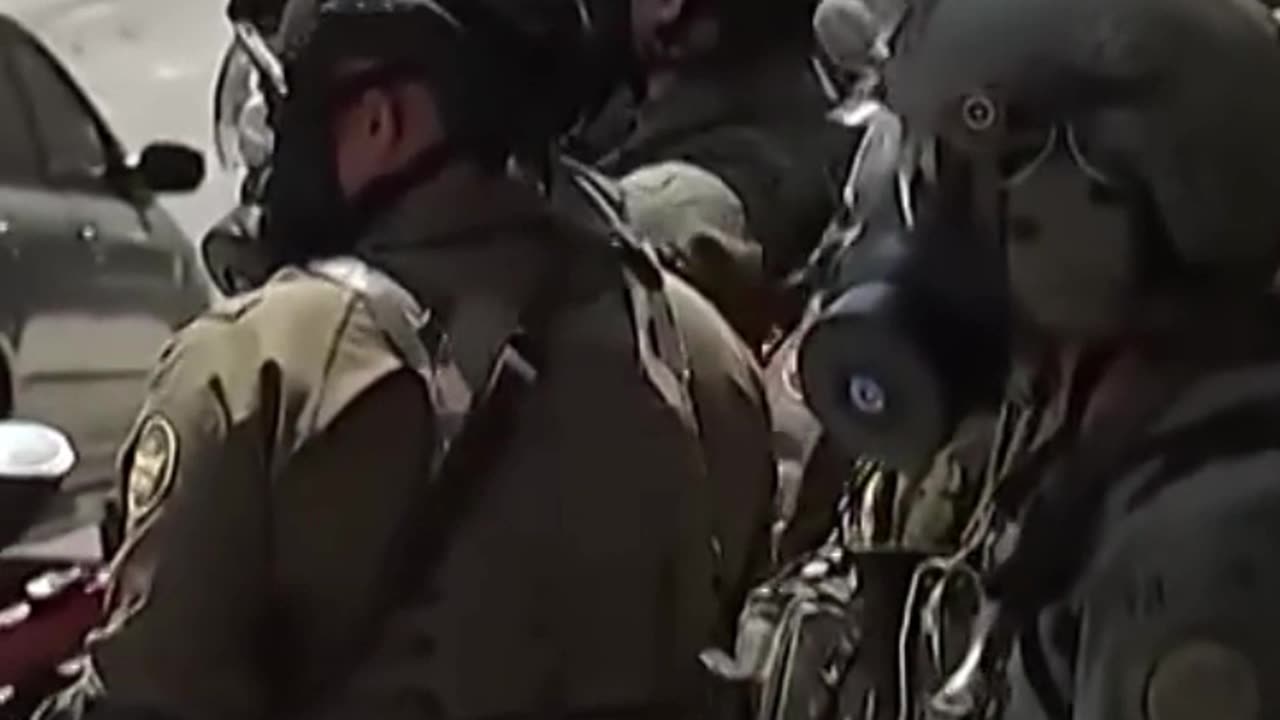 Marines Deployed with Paintball Guns in LA Riot 😂 Kamala Harris Reports