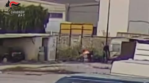 Bisceglie: incendia roulotte causando la morte di un uomo, registrazione diffusa dai Carabinieri