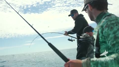 Topwater Fishing for Huge Cobia on Commercial Shrimp Boats_part3