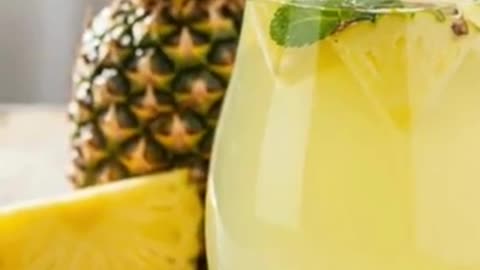 Two benefits of drinking pineapple juice