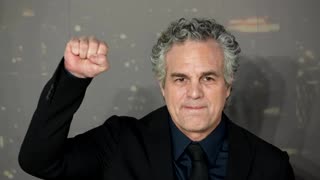 Chris Hemsworth and Mark Ruffalo reunite for 'Crime 101'