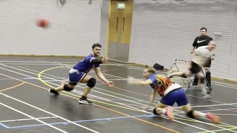 Should we call that a falling defense ? 😅