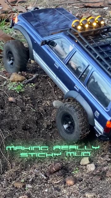AWESOME TOYOTA LANDCRUISER UP STEEP INCLINE
