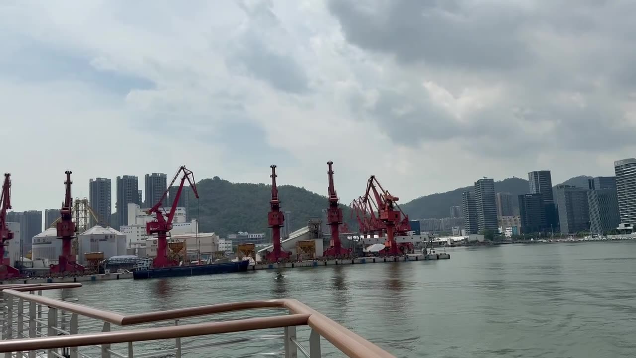 The Shekou bay cruise