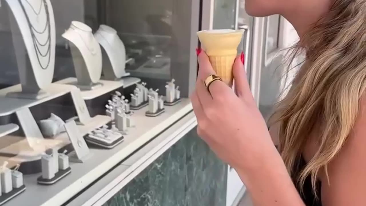 It didn't work out to ask for her hand in marriage 😬