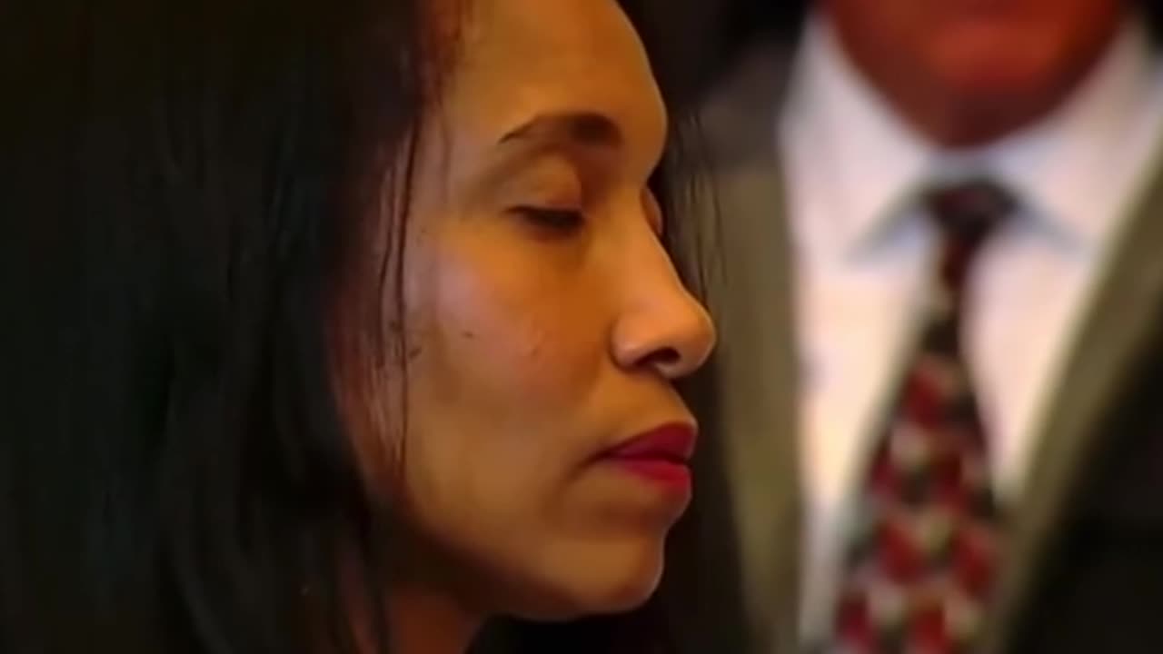 Judge gets sentenced to prison and she refuses to leave