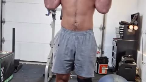 Raise your hand if you want to join my Patreon!