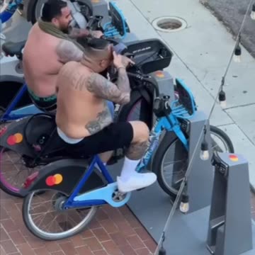 When a friend and I decided not to go to a bar but to go in for sports 🤣