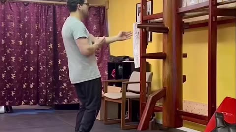 Mook Yan Jong Section 7! #yeshua #jesus #wingchun #kungfu #kick #feiyue #footwork