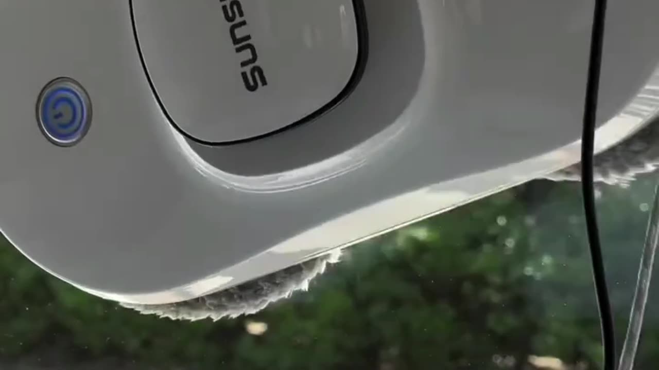 Smart Window Cleaning Robot for Home #AutomaticCleaner #WindowRobot #HomeImprovement #cleaningtool
