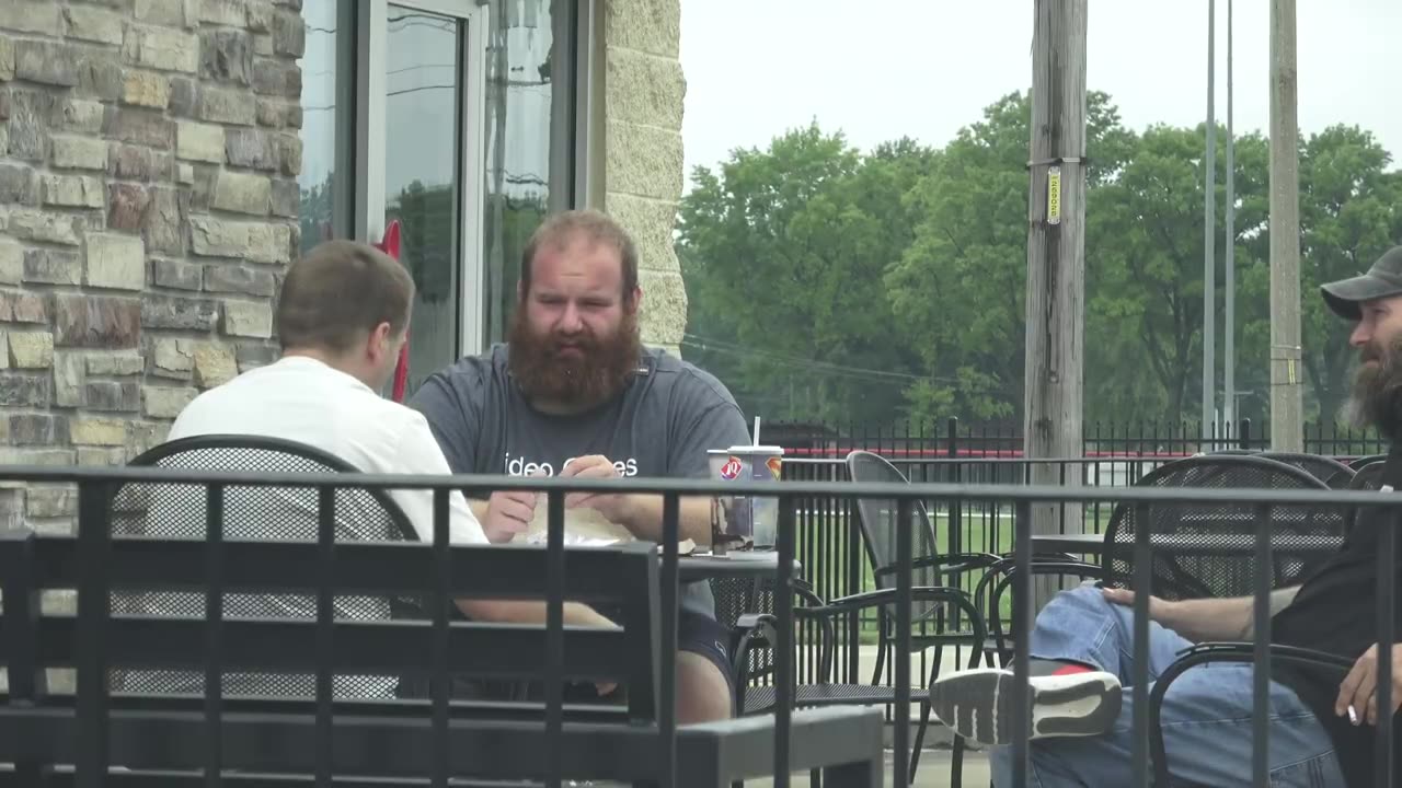 He Thinks He's Getting A Job Interview..He Gets Caught Red Handed Insated! (Granite City, Illinois)