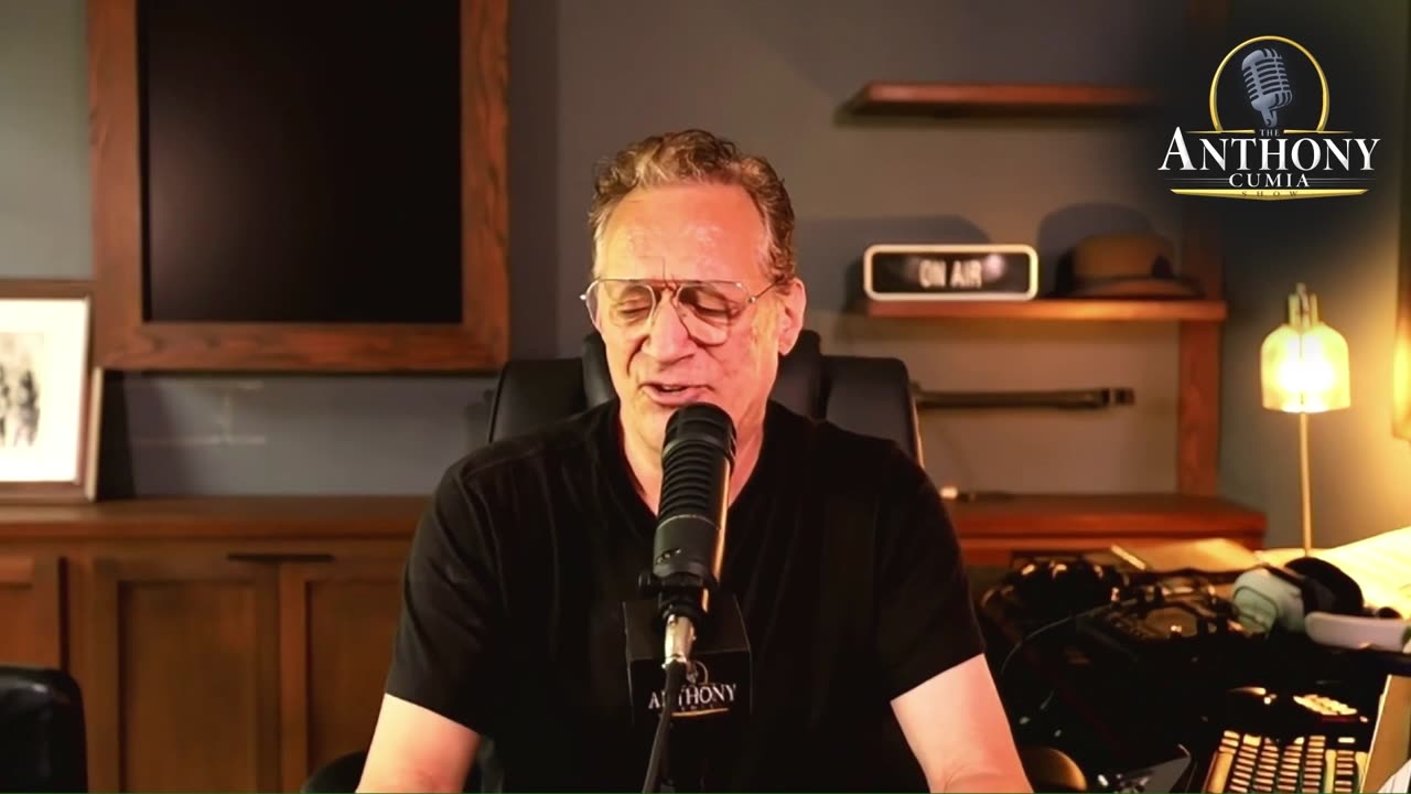 Anthony Cumia talks about the New York mayoral race and Andrew Cuomo pandering