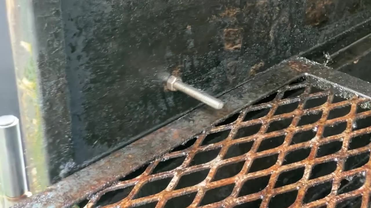 Frankenstein mod keeps the meat on the grates!