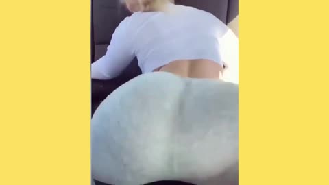 Huge Butts Ghetto Twerking Like The World Ends