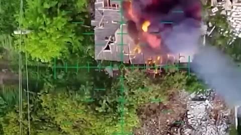 🔥🛸 Ukraine Russia War | Ukrainian UAV Drops Incendiary Bomb on Russian-Occupied House | RCF