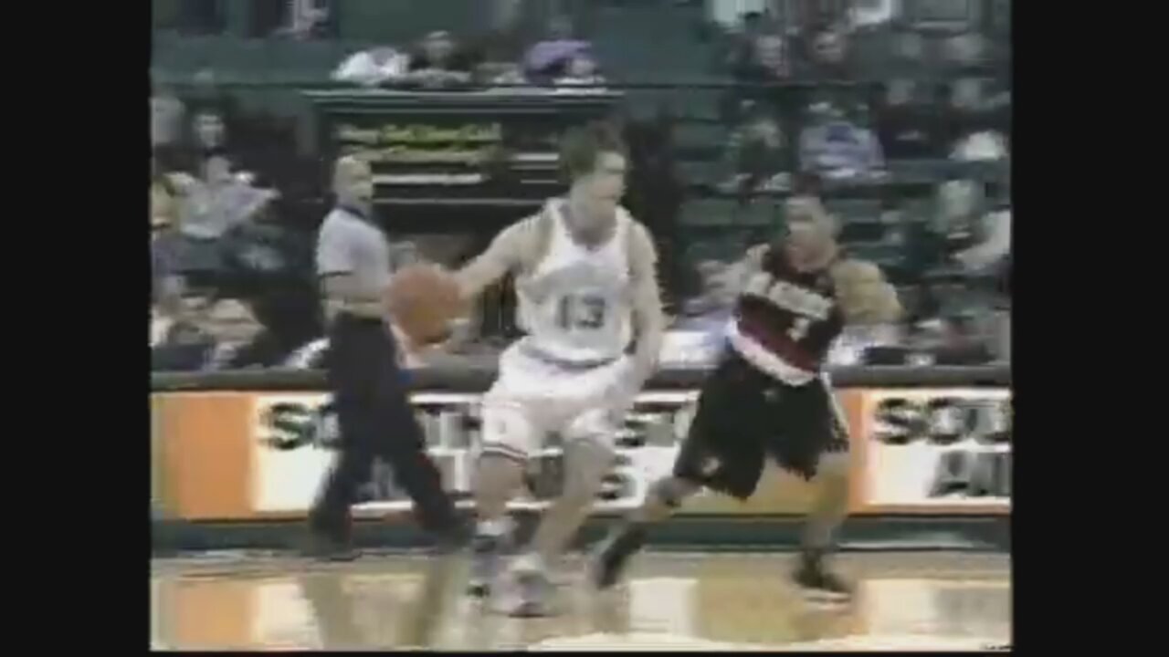 Steve Nash 18 Points 8 Ast Vs. Trail Blazers, 2000-01.