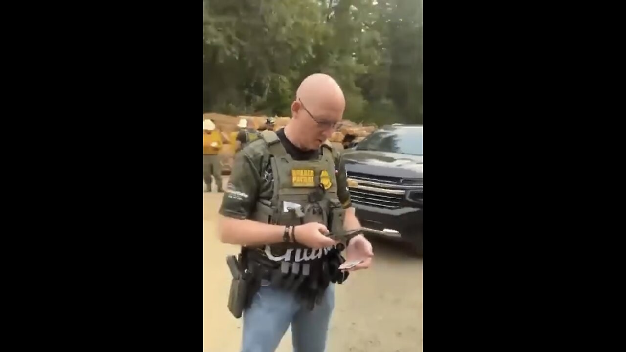 ICE-BORDER PATROL ARREST👮👨‍🚒🚨👲📸ILLEGAL ALIENS WORKING AS FIREFIGHTERS👮🏻‍♀️🚨🧑‍🚒🚔👮‍♂️💫