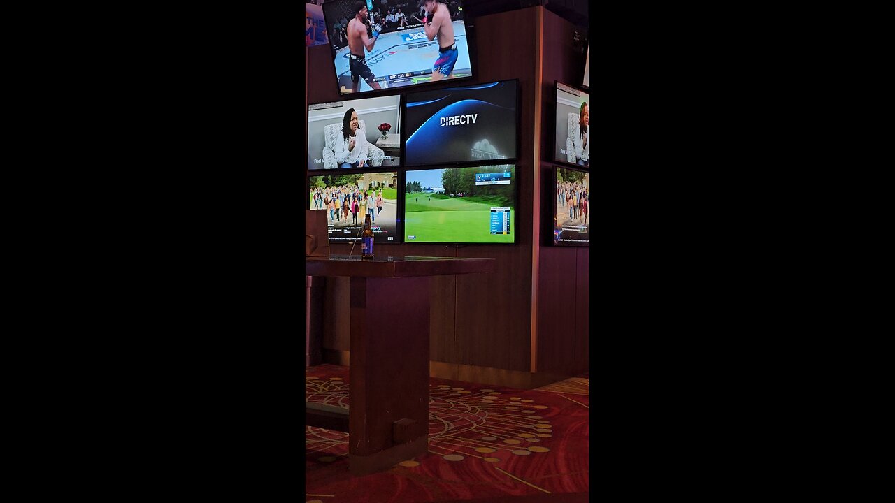 Joseph Martelli Niagara Falls, NY Chilling in the Seneca Niagara Casino watching ufc