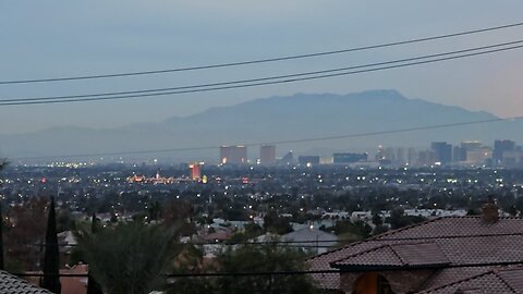Did you SEE tonight's SOUPY Las Vegas sunset? Check THIS out! 11.12.2025 #follow #lasvegas #gaming