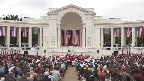 Trump honors fallen troops on Memorial Day at Arlington National Cemetery