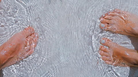 More than 2 in 5 won’t show their feet in public