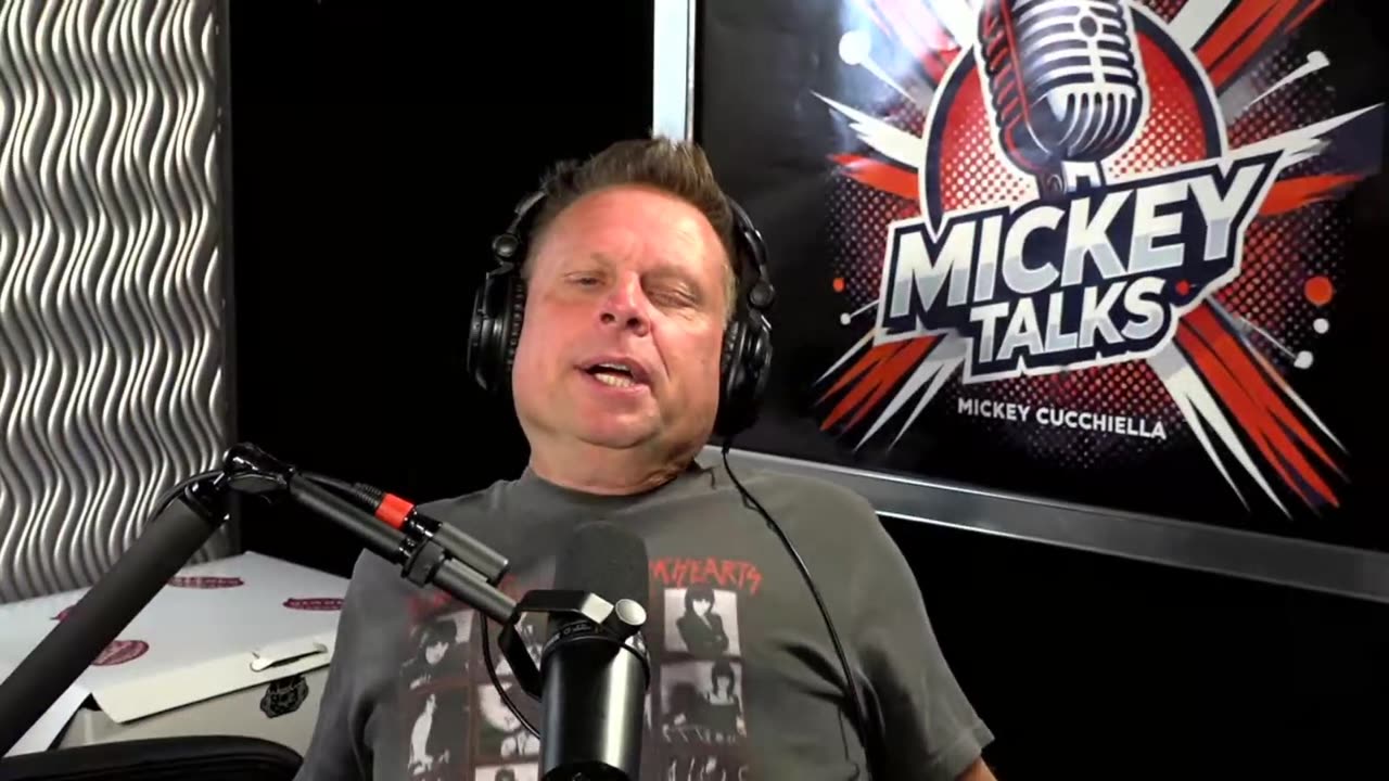 Mickey Talks EP: 110 - Michael Roslan - Diablo Doughnuts