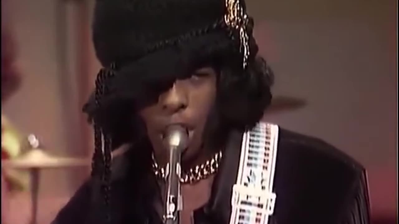 BREAKING⛔️Sly Stone leader of funk revolutionaries Sly and the Family Stone dies at 82