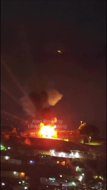 🇻🇪 🇺🇸 ⚔️ Military barracks of the Venezuelan army were hit