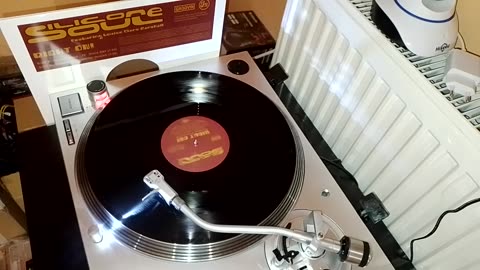 Silicone Soul - Right On! (Vocal Version - 12 Disco Edit)