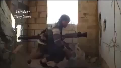 Syrian War Deir ez Zor, 1x T-55 destroyed 2013.03.17