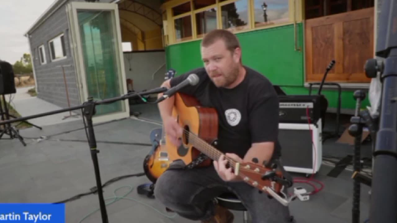 Two Election-themed acoustic songs