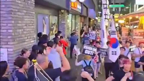 Foreigners' Reactions to Myeongdong, Korea. Fake President by. Free University