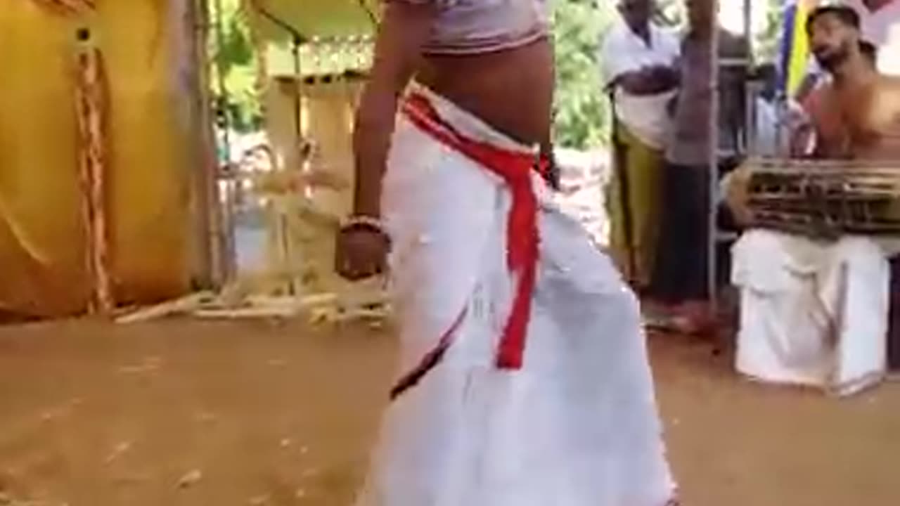 Sri Lankan Patthini dance.🤔👍