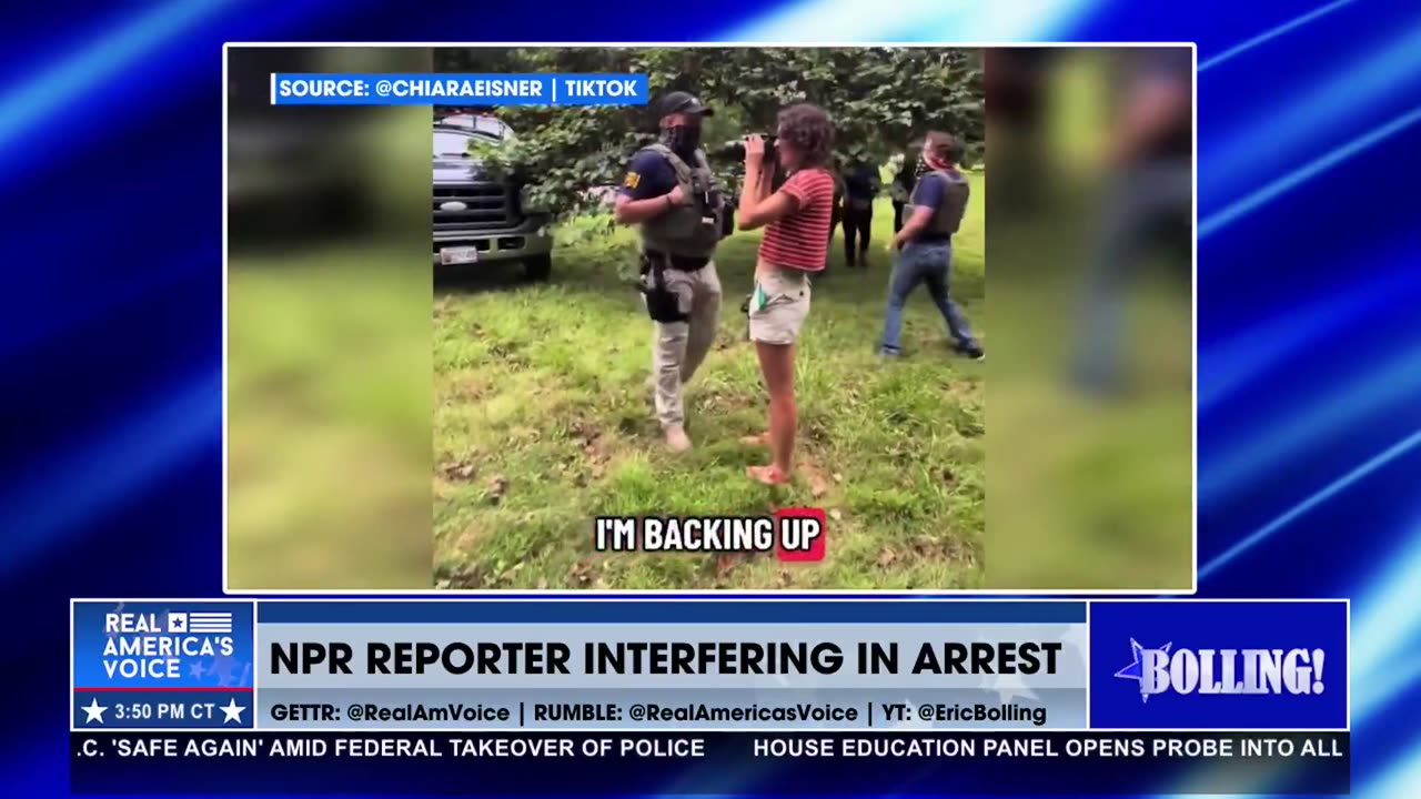 NPR REPORTER INTERFERES WITH AN ICE ARREST