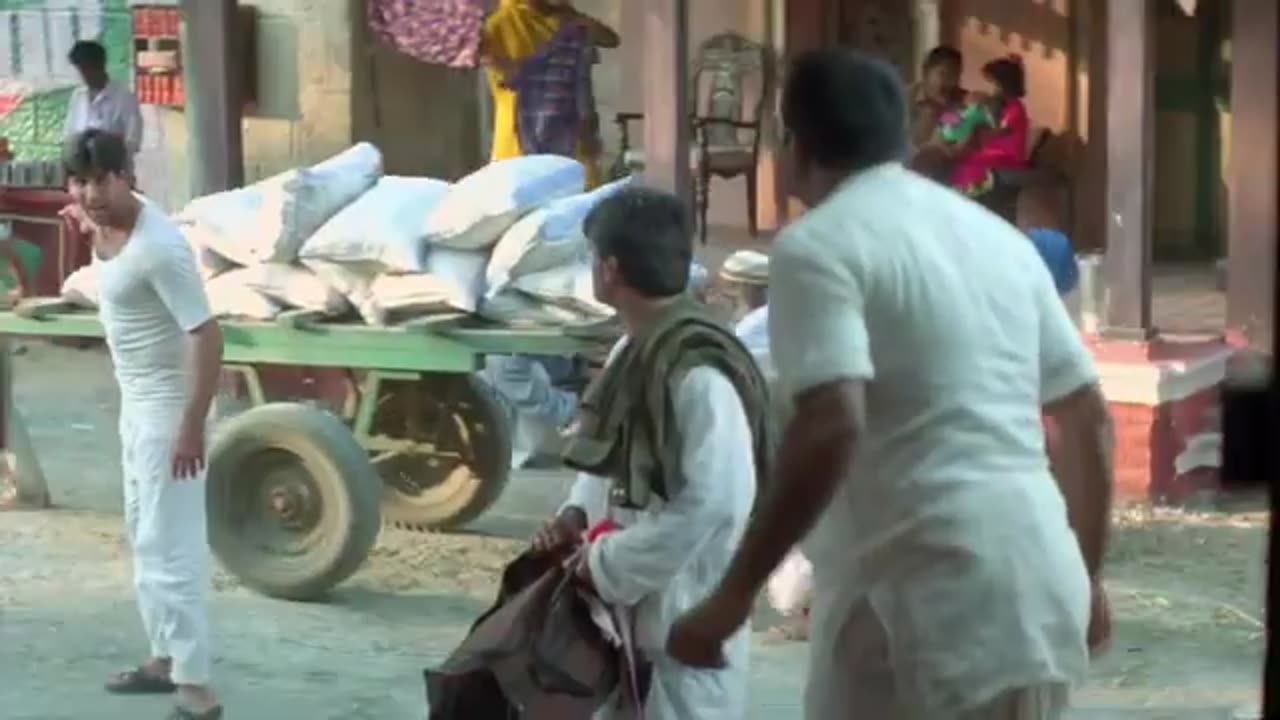 Akshay Kumar comedy scene with Paresh Rawal!!