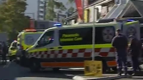 Three people shot outside kebab shop in Auburn, Sydney - 7NEWS Australia