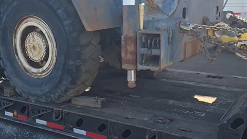 WHAT A PIECE OF SCRAP #truckesvlogs #truckdriver #trucking #longhaultrucker #truckdriverjobs