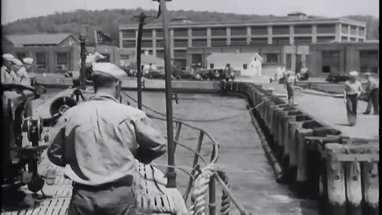 FLIGHT OPERATIONS & Japanese ... - FLIGHT OPERATIONS & Japanese ATTACK ON GAMBIER BAY - 428-npc-2719