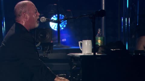 She's Always A Woman - Billy Joel (live)
