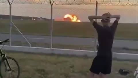 Un F-16 se estrella en Polonia contra el suelo antes de un espectáculo aéreo