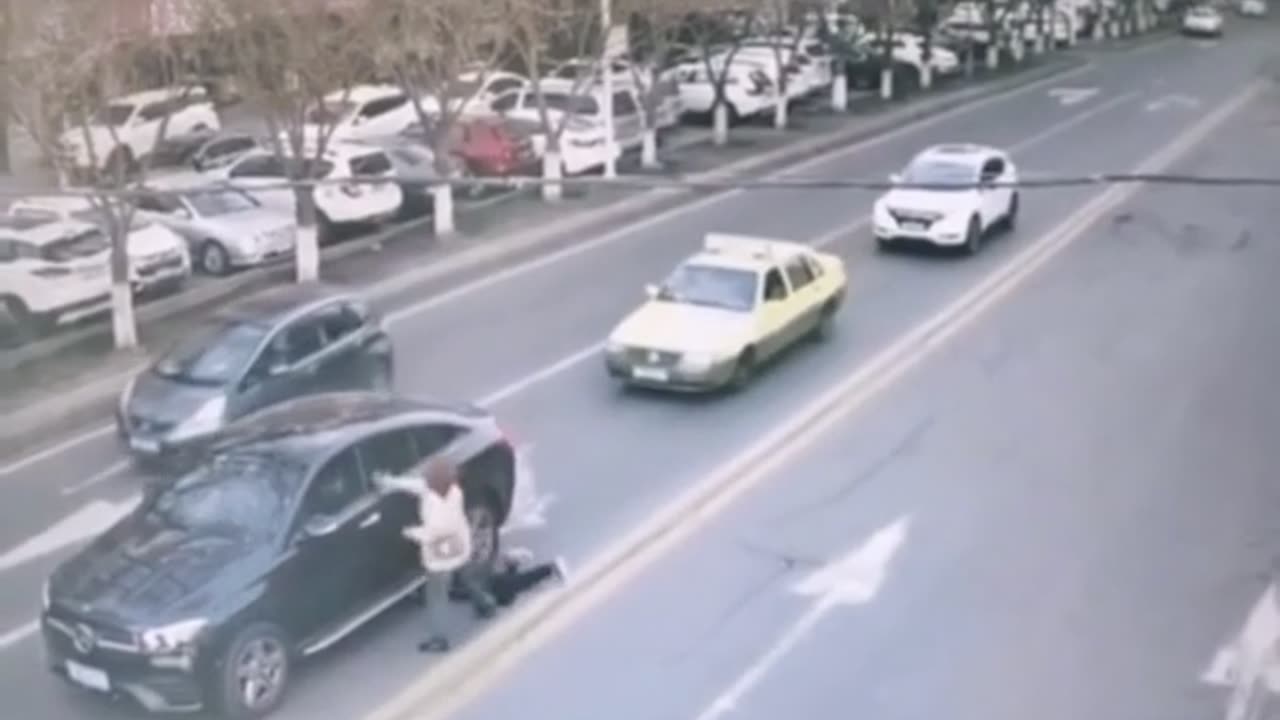🤯💦 Desperate Ball Grab at the Traffic Light | FunFM