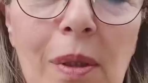 VIDEO TESTIMONIANZA SHOCK DI GIOVANNA ALFANO: UN CAMICE BIANCO ..