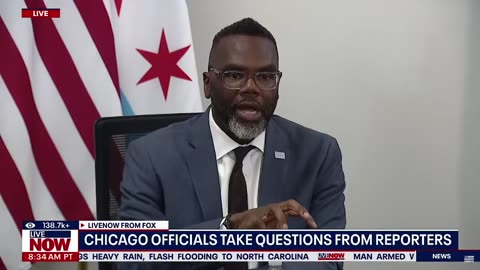 🚨 BREAKING: Chicago Mayor PANICS — Vows to Block ICE Cooperation!