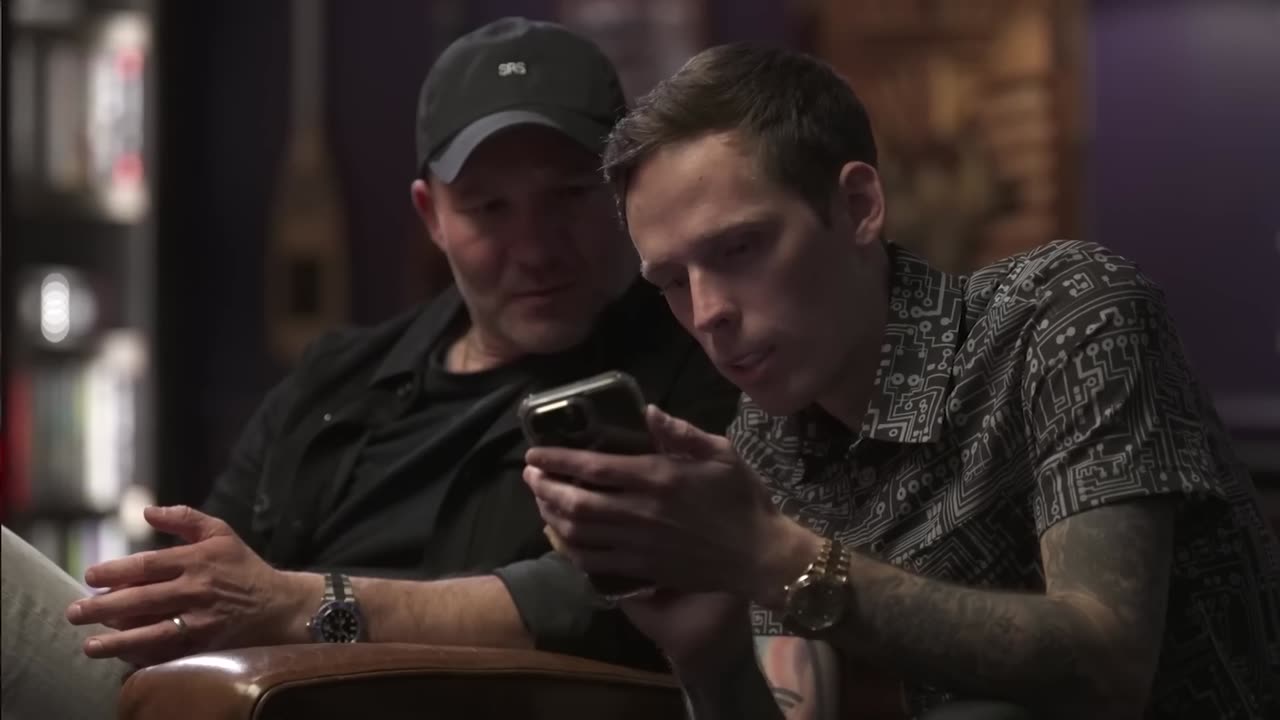 📱"Get Your Kids Off Roblox” 🐼 EXPOSING PREDATOR Online Video Games