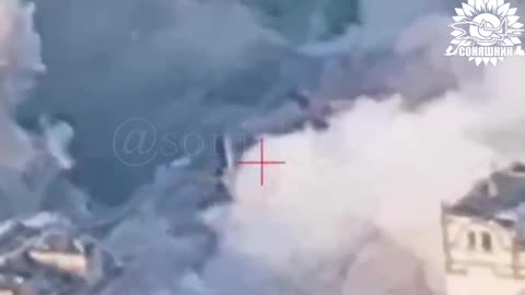 ✈️💥 Ukrainian aviation destroyed an enemy command post in temporarily occupied Bakhmut