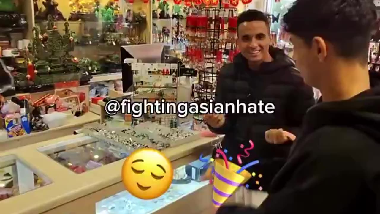 Pakistanis enrich England