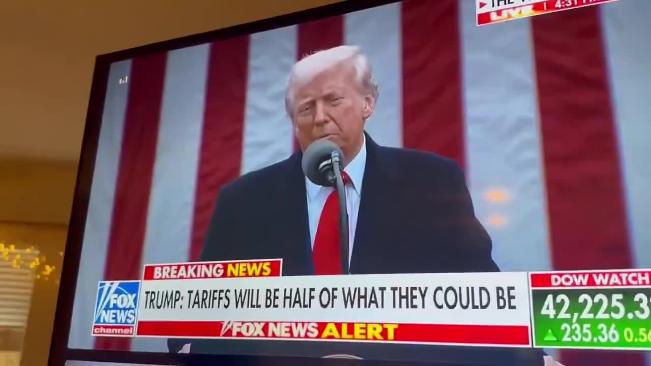 CNN vs Fox: Spot the difference