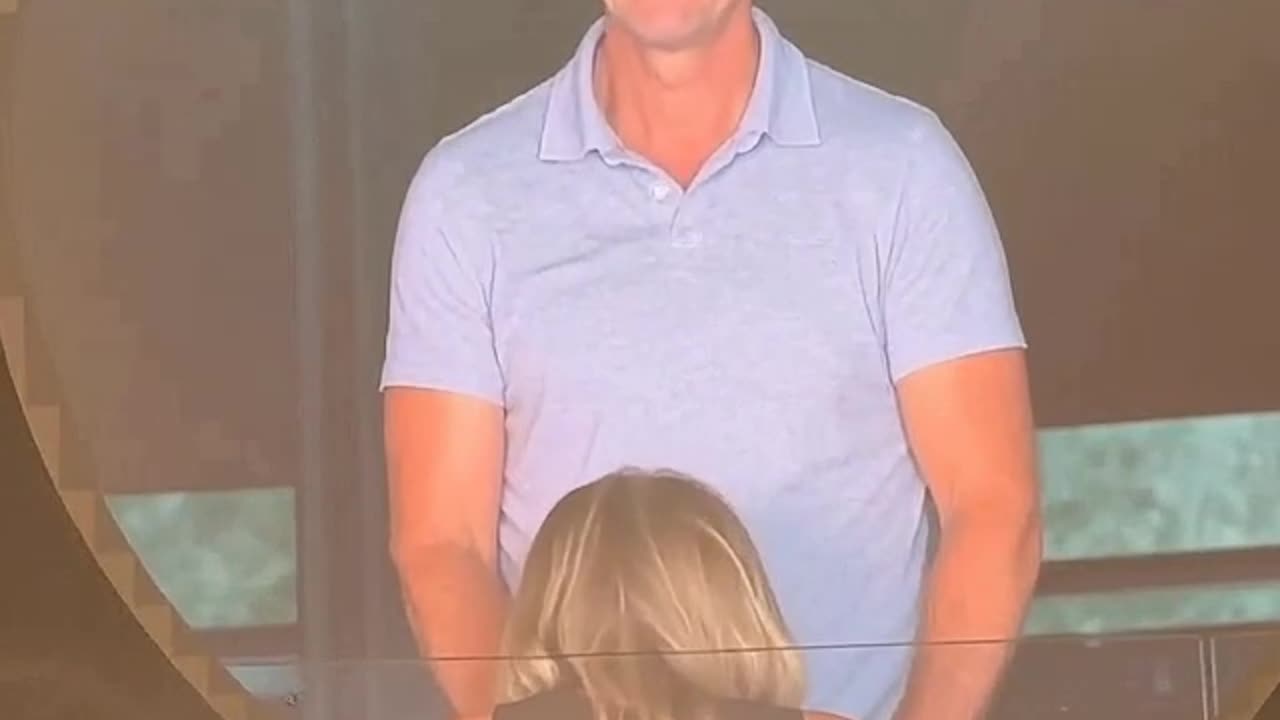 Tu es sur grand écran🤦‍♂️🤣😂🍆