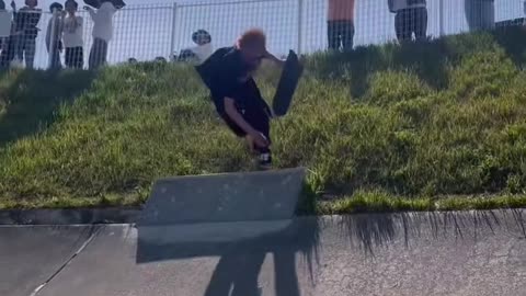 😎🛹 Style for Days with Takeshi Kageyama! | SkateNation